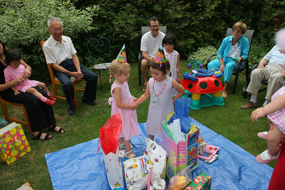 055 Rebecca's Birthday party July 2005.JPG